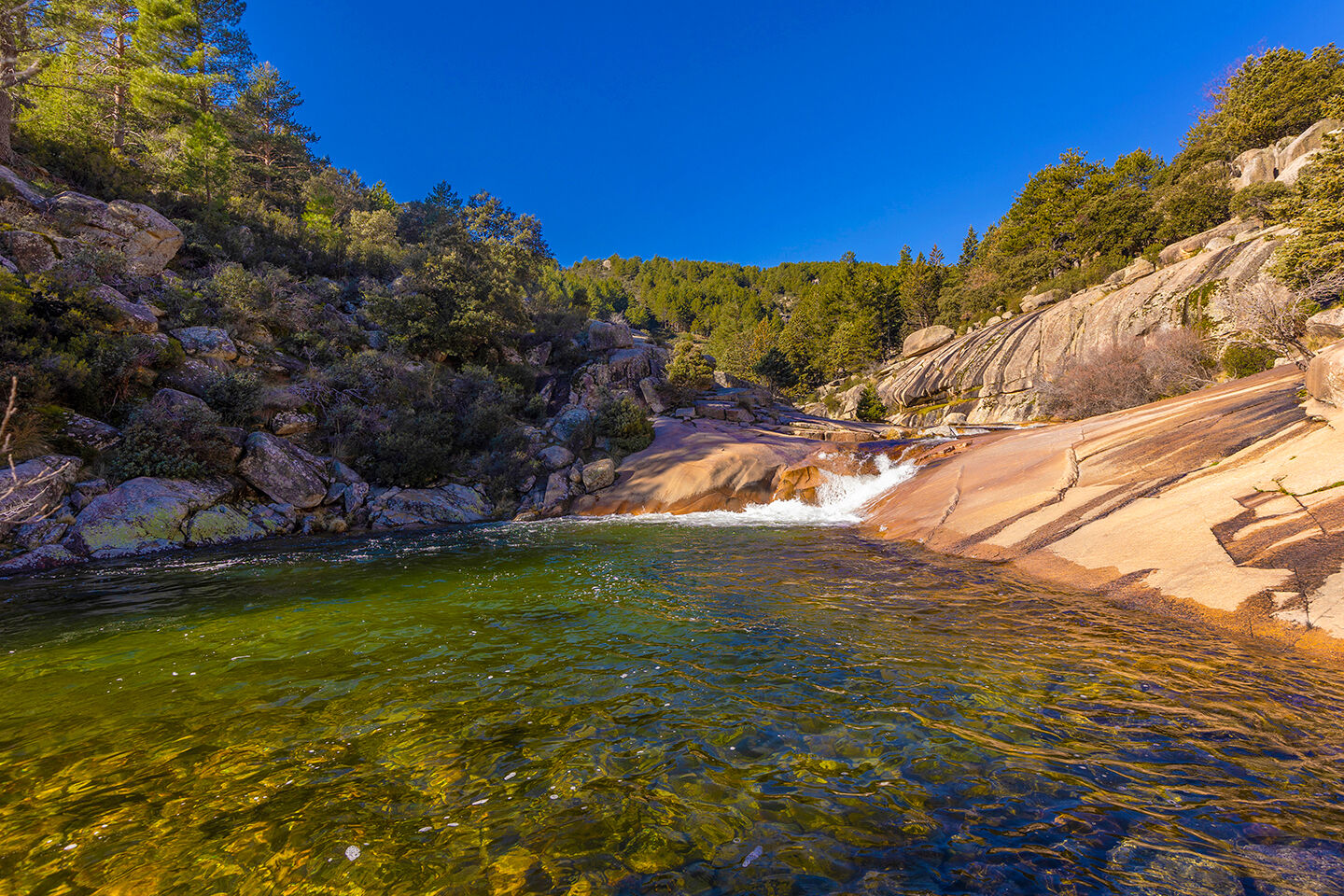 Trekking Fotografico - cantocochino-charca-verde3.jpg